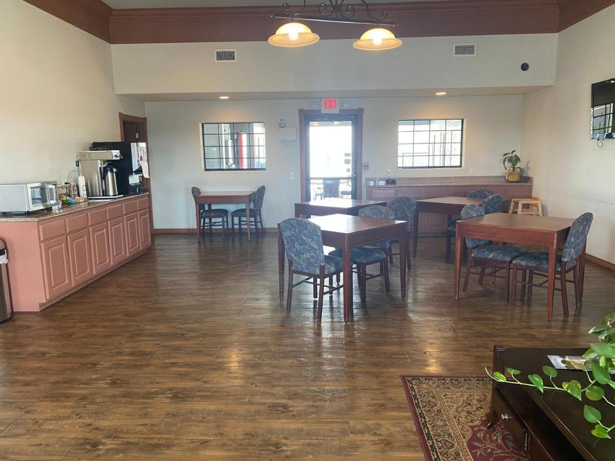 Southern Inns And Suites Now Offering Rv Spaces For Rent Yorktown Extérieur photo