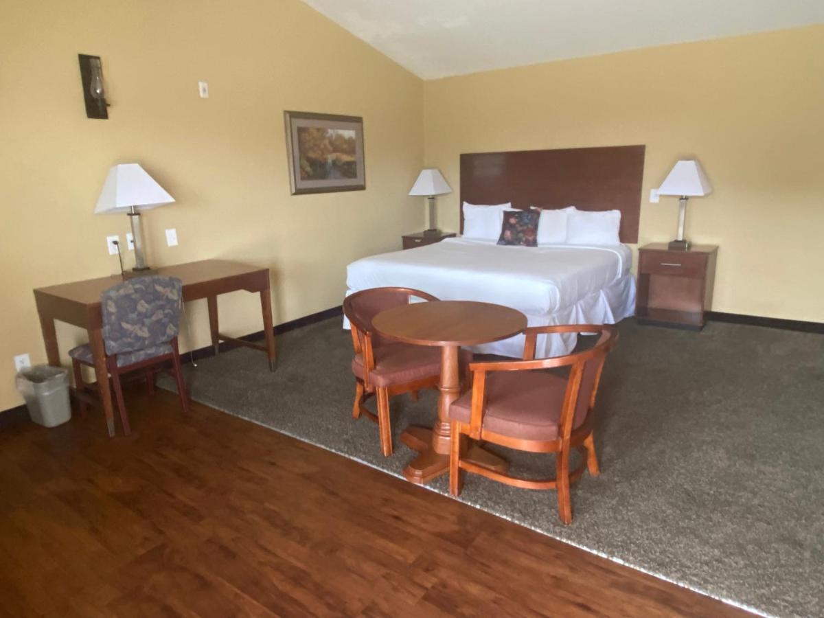 Southern Inns And Suites Now Offering Rv Spaces For Rent Yorktown Extérieur photo