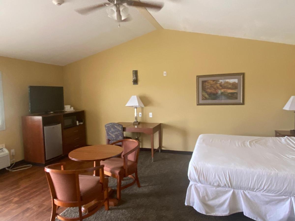 Southern Inns And Suites Now Offering Rv Spaces For Rent Yorktown Extérieur photo