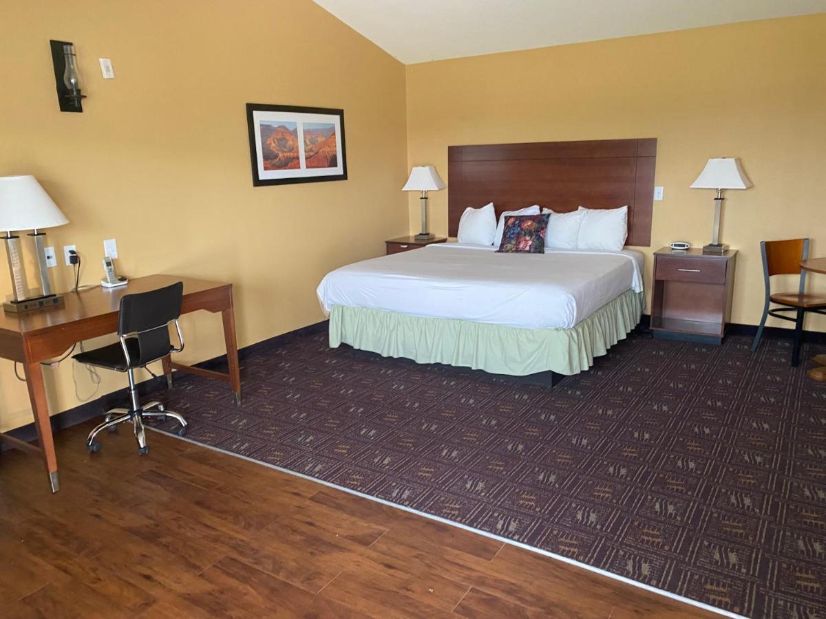 Southern Inns And Suites Now Offering Rv Spaces For Rent Yorktown Extérieur photo